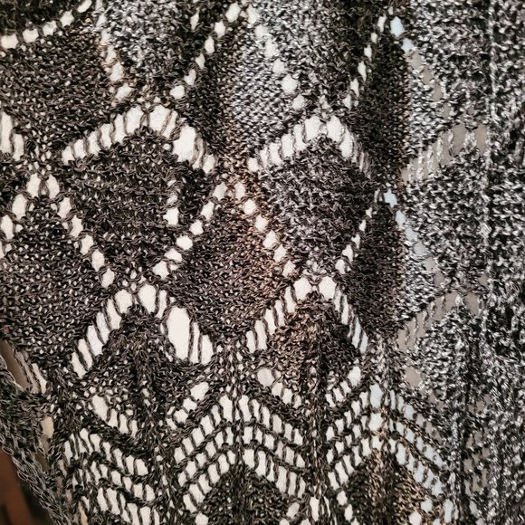 Metallic Silver Infinity Scarf - Picture 1 of 3